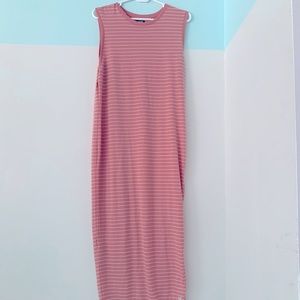 Hurley size Medium ~ Great for a Cover-up or by itself ~ Worn once